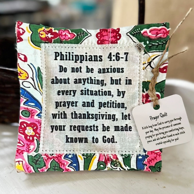 🥰Prayer Quilt with cross inside✝️