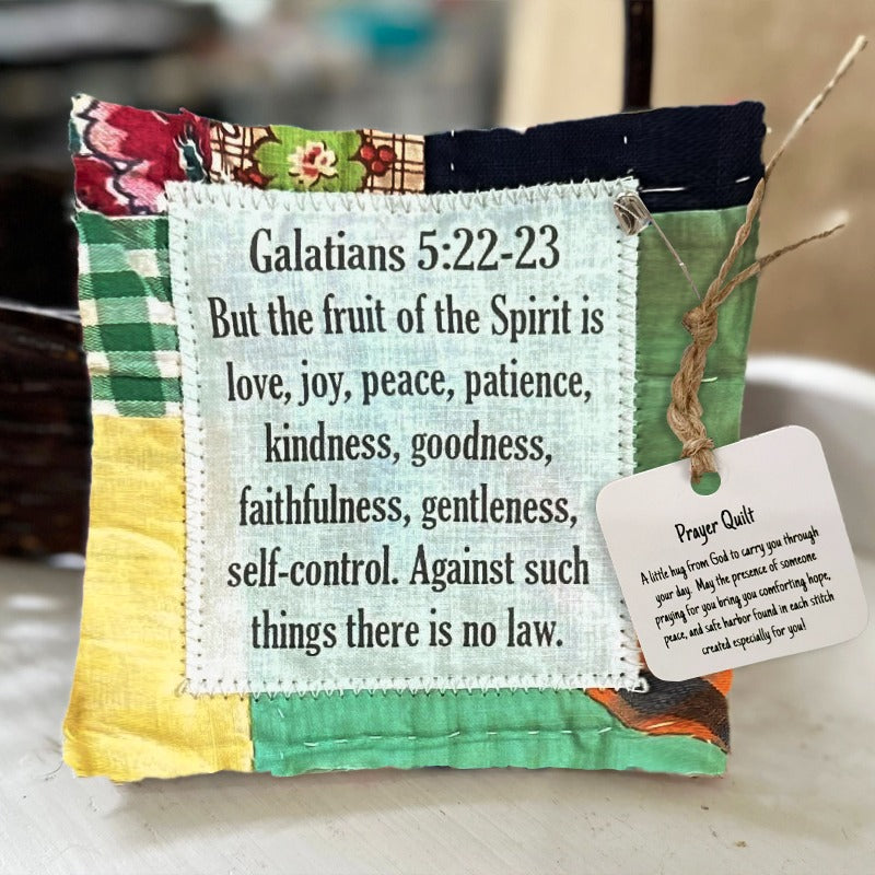 🥰Prayer Quilt with cross inside✝️