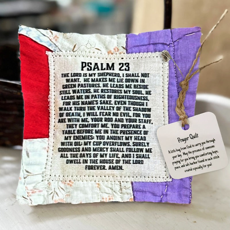 🥰Prayer Quilt with cross inside✝️