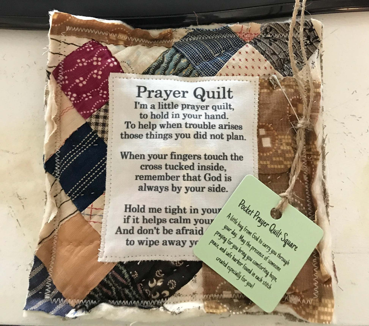 🥰Prayer Quilt with cross inside✝️