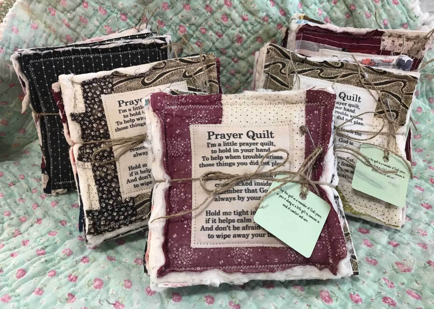 🥰Prayer Quilt with cross inside✝️