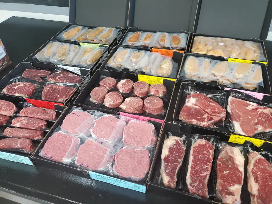 🔥𝐃𝐞𝐚𝐥 𝐨𝐟 𝐭𝐡𝐞 𝐃𝐚𝐲💥Buy 1 Get 1 Free💥 Steak And Chicken Family Bundle Main image
