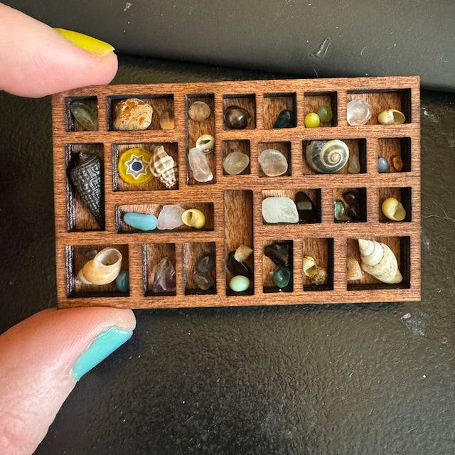 Miniature Trinket Shelf Main image