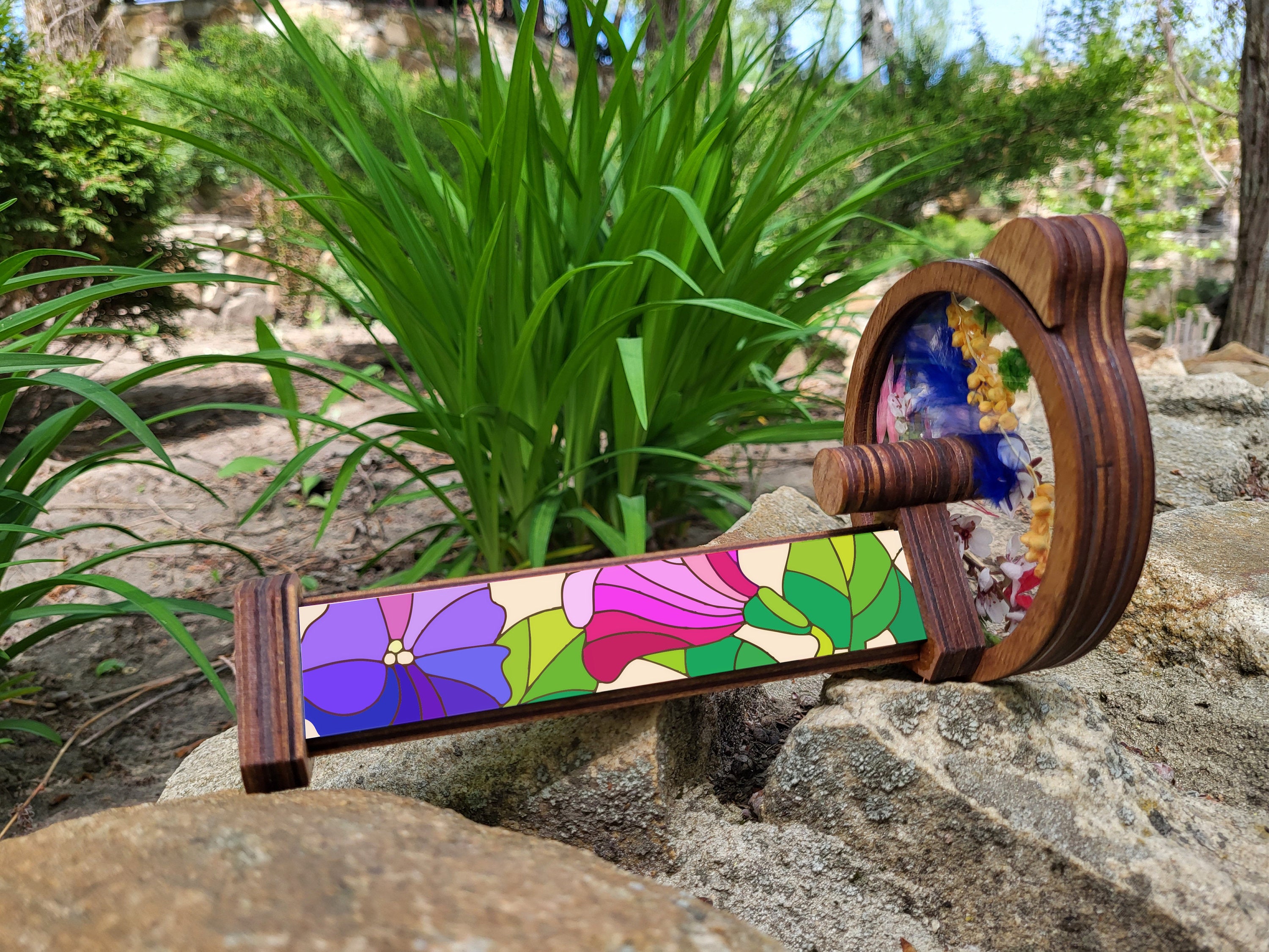 Garden Toys For Kids，Flower Kaleidoscope Secondary image